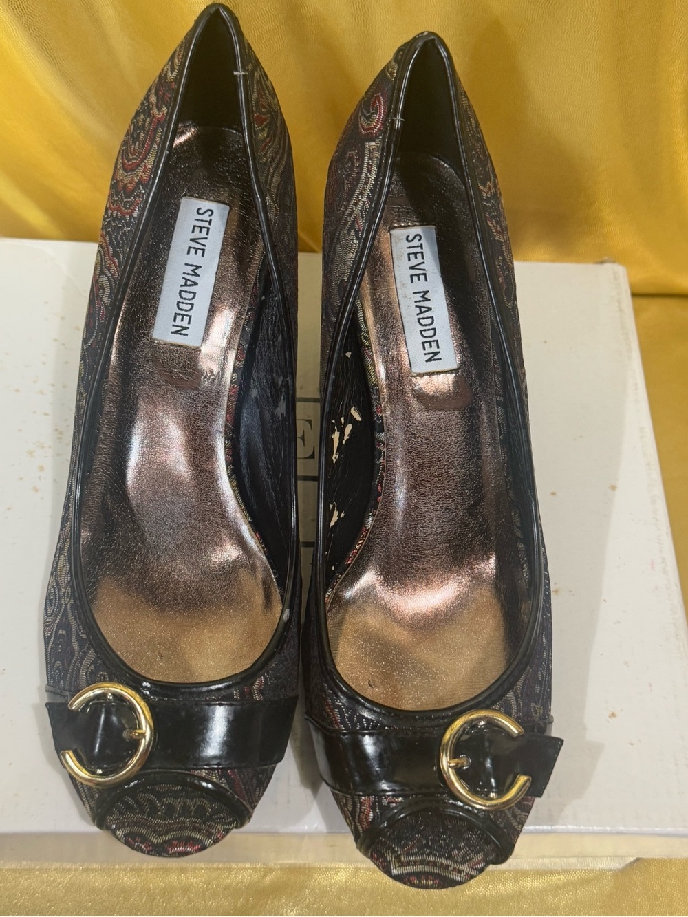 NIB Vintage Steve Madden Leilani Paisley Peep-Toe Pumps Size 7.5 - Picture 2 of 13